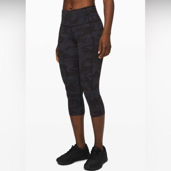 lululemon athletica fast and free ll - Picture 1 of 5